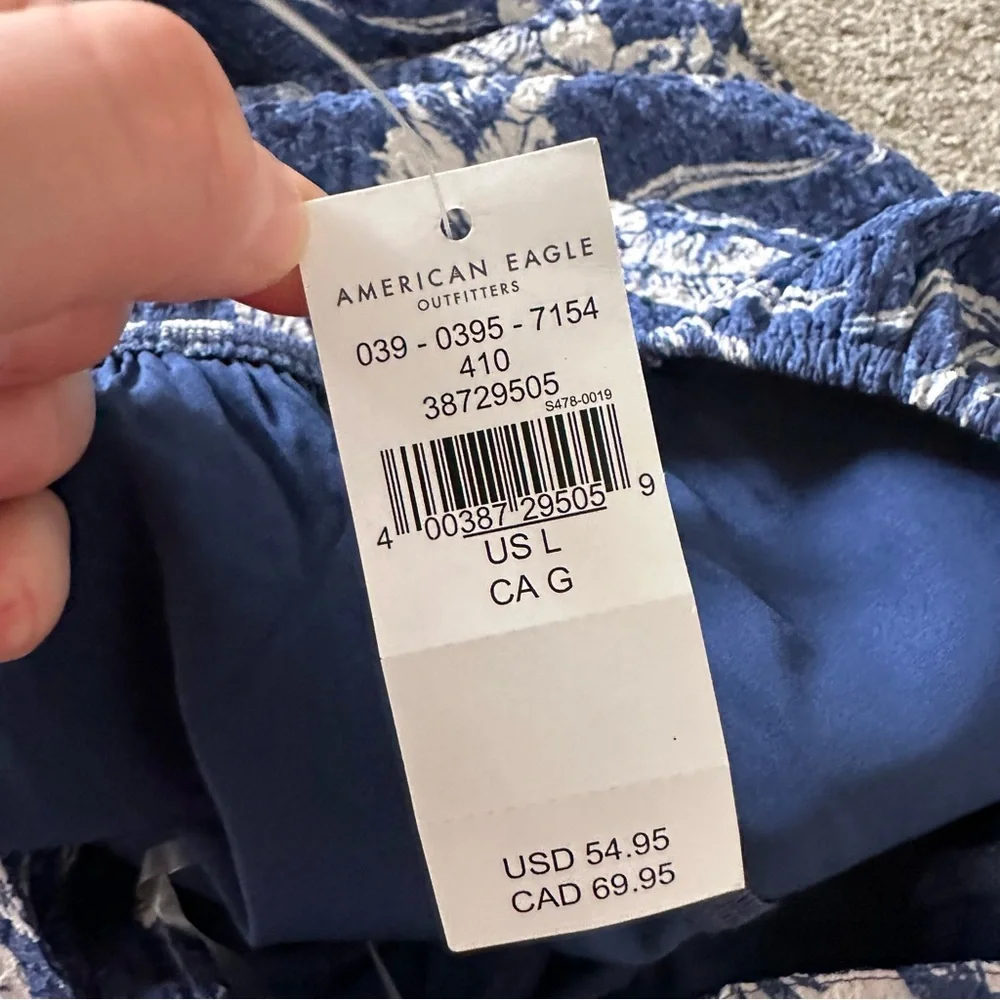 American Eagle Outfitters questions leave